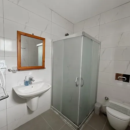 Ekincik Restoran Hotel Koycegiz (Mugla)