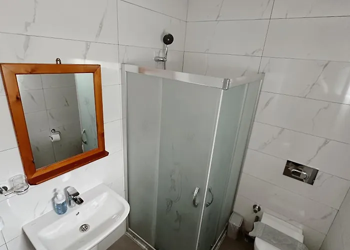 Ekincik Restoran Hotel *