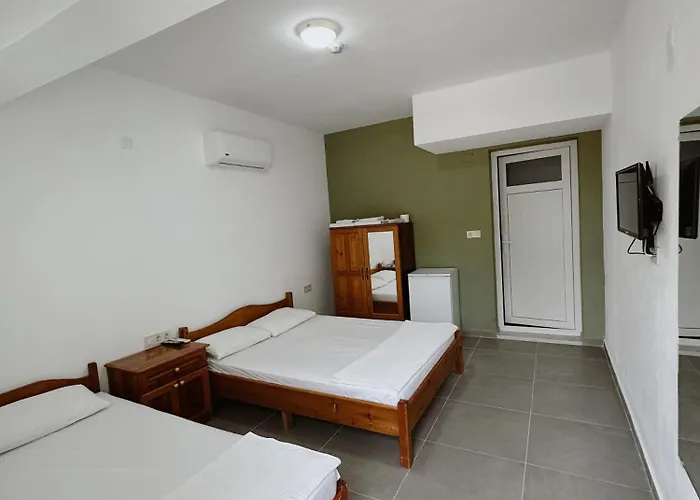 Ekincik Restoran Hotel *